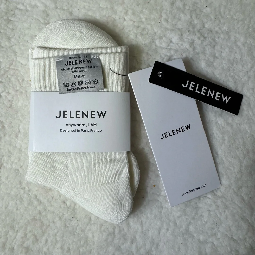 JELENEW‎ Cotton Training Socks White Women’s M Cycling Athletic NWT